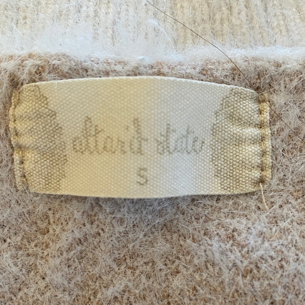 Altar’d State size small-juniors. Checkered Beige and Cream cropped Sweater - Picture 5 of 8